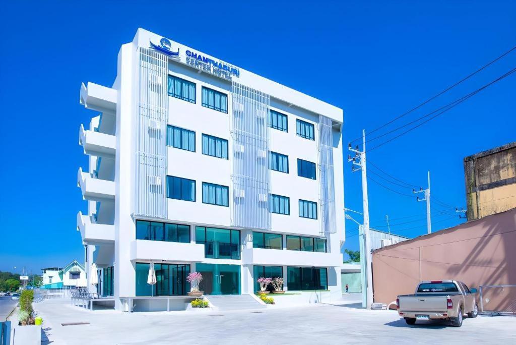 Chanthaburi Center Exterior photo